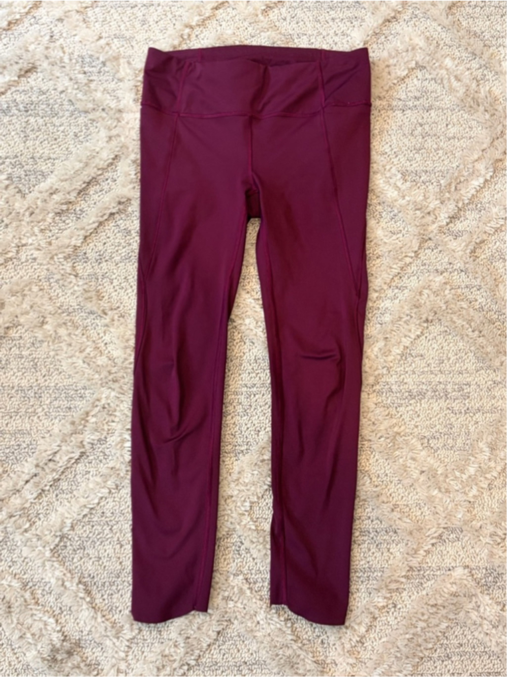 Athleta Elation Scalloped Hem Leggings - Plum - Size XS - EUC